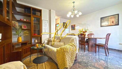 Foto Casa indipendente a Cecina Cecina Centro di 165 m² con 5 locali