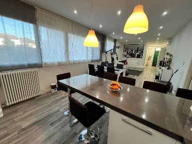 Foto Appartamento in Via della Sala, Firenze Brozzi di 120 m² con 5 locali