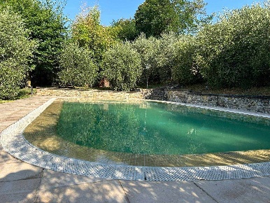 Foto Casa indipendente a Vicchio di 170 m² con 6 locali in vendita