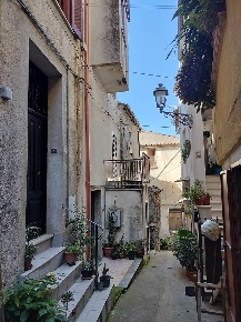 Foto Case semi ndipendenti in Via Sottoportico 7, Lago Centro di 180 m²