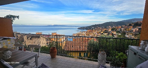 Foto Appartamento a Monte Argentario Porto Santo Stefano di 72 m²