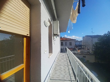 Foto Appartamento in VIA GIAMBOLOGNA, Empoli Pretura - Sanzio di 100 m²