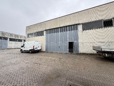 Foto Capannone industriale in Via Claudio Crescente snc, Voghera di 283 m²