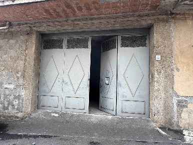 Foto Garage in Via Madonna dell'aiuto 10, Trecastagni di 220 m² in affitto