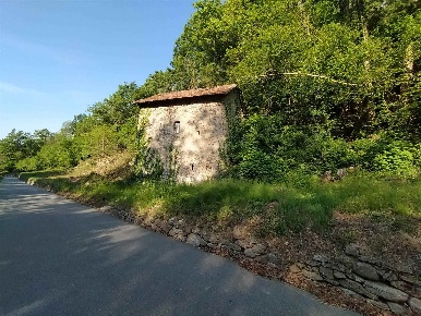 Foto Rustico a Invorio Centro di 66 m² con 2 locali in vendita