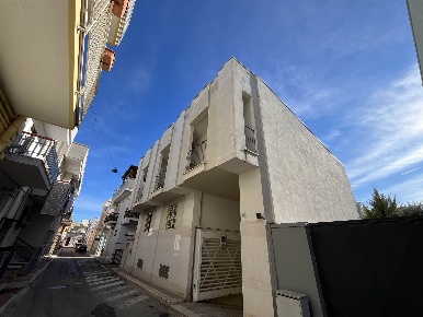 Foto Appartamento a Adelfia di 90 m² con 3 locali in vendita