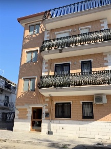 Foto Appartamento a Foggia Rione Martucci - Diaz di 65 m² con 3 locali