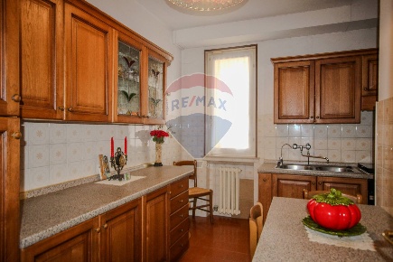 Foto Appartamento in Piazza Don Primo Mazzolari, Viadana Centro di 99 m²