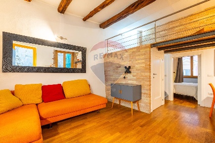 Foto Appartamento in Via dei Genovesi, Cagliari Castello di 53 m²