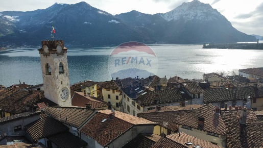 Foto Appartamento a Lovere di 70 m² con 3 locali in vendita