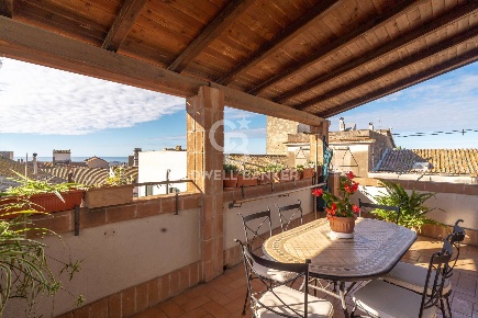 Foto Appartamento in Piazza della Tribuna, Tarquinia Centro Storico