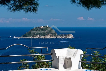 Foto Appartamento in VIA  DELLA COSTITUZIONE  16, Albenga Centro Storico