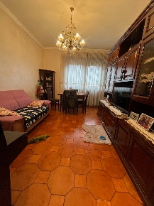 Foto Appartamento in Via Giorgio la Pira 5, Collegno di 78 m² con 3 locali