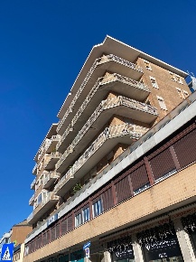 Foto Appartamento in Viale Innocenzo 19, Como Viale Varese - Crocifisso