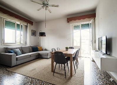 Foto Appartamento in Viale Mameli, Livorno Fabbricotti di 140 m² in vendita