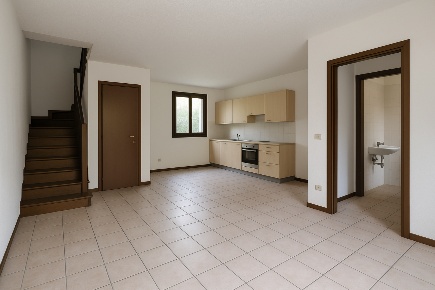 Foto Villa a schiera in Via Chiesa 100, Zermeghedo di 150 m² con 6 locali