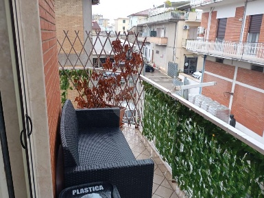 Foto Appartamento in VIA MIGLIO, Minturno di 95 m² con 5 locali in vendita