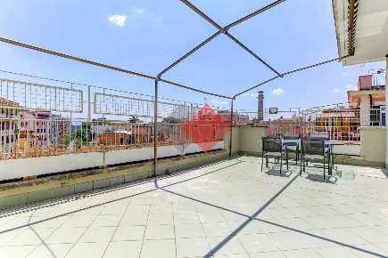 Foto Attico in Giorgio Baglivi, Roma Policlinico di 110 m² con 3 locali