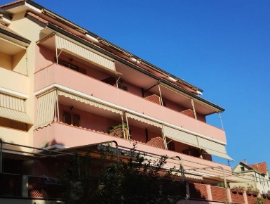 Foto Appartamento in Imperia, Civezza di 45 m² con 2 locali in vendita