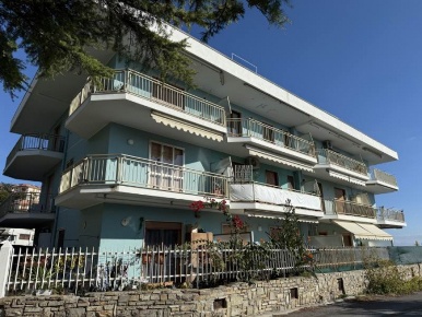 Foto Appartamento in Piani Paorelli, Costarainera Piani Paorelli di 42 m²