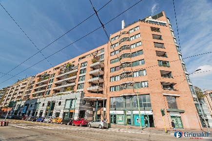 Foto Box in Via Rembrandt 2, Milano San Siro di 13 m² in vendita