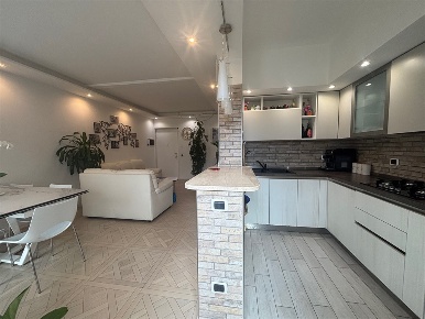 Foto Appartamento a Vaprio d'Adda di 101 m² con 3 locali in vendita