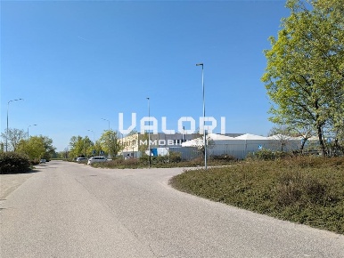 Foto Capannone industriale a Faenza di 3006 m² in vendita