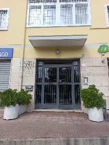 Foto Appartamento in via Mattia Battistini 107, Roma di 65 m² con 22 locali
