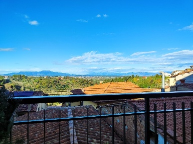 Foto Appartamento a San Miniato Centro Storico di 75 m² con 4 locali