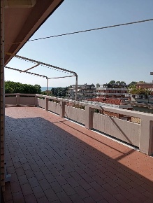 Foto Attico a Massa Ronchi - Poveromo di 70 m² con 4 locali in vendita