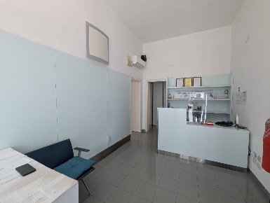 Foto Ufficio a Grosseto Via dei Mille di 70 m² con 4 locali in vendita