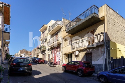 Foto Appartamento a Catania Picanello di 140 m² con 4 locali in vendita