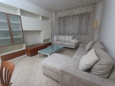 Foto Appartamento a Carrara Avenza di 90 m² con 4 locali in vendita