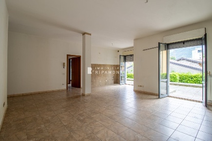 Foto Appartamento in Via Figini, Lecco Maggianico - Bione di 110 m²