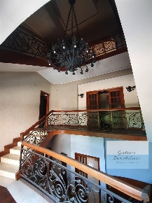 Foto Villa unifamiliare a Reggio di Calabria Centro Storico di 580 m²