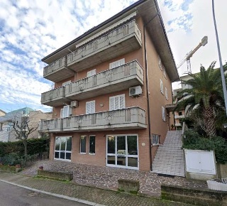 Foto Appartamento in Via Curtatone, Montegranaro Centro di 149 m² all'asta