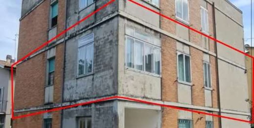 Foto Appartamento in Via Marsala, Fermo Centro di 113 m² con 8 locali