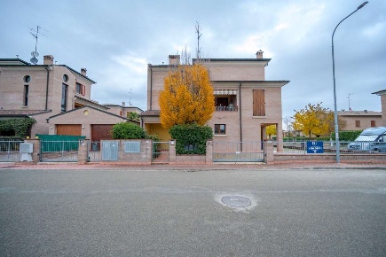Foto Appartamento a Carpi di 125 m² con 3 locali in vendita