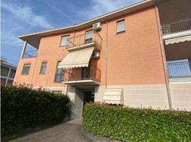 Foto Appartamento in via Vescovi, Rottofreno San Nicolò di 44 m² all'asta
