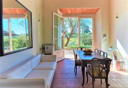 Foto Appartamento in Via Borromeo, San Casciano in Val di Pesa di 120 m²