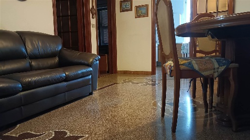 Foto Appartamento in VIA AURELIA 238/9, Vado Ligure Vado Centro di 92 m²