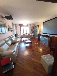 Foto Appartamento in Via Puccini 11, Modena Musicisti di 160 m² in vendita