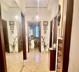 Foto Appartamento a Latina Nicolosi di 120 m² con 4 locali in vendita