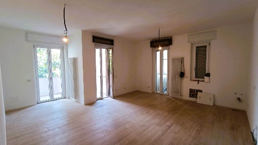 Foto Appartamento a Piacenza Dante - Cheope di 126 m² con 4 locali