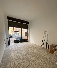 Foto Negozio a Firenze Porta al Prato - San Jacopino di 40 m² con 2 locali