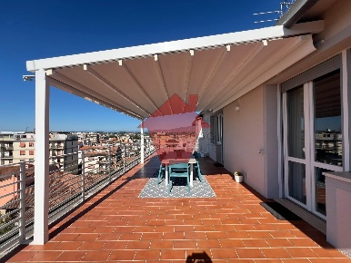 Foto Attico a Empoli Masini - XX Settembre di 90 m² con 4 locali in vendita