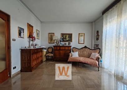 Foto Appartamento in VIA POLA, Trani di 135 m² con 3 locali in vendita