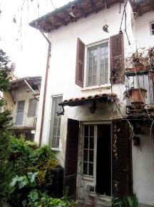 Foto Appartamento a Breme di 133 m² con 7 locali in vendita