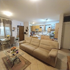 Foto Appartamento a Calci Centro di 85 m² con 4 locali in vendita