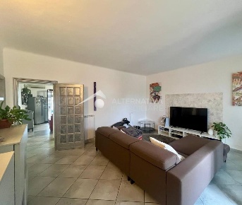 Foto Casa indipendente a Vecchiano di 170 m² con 6 locali in vendita